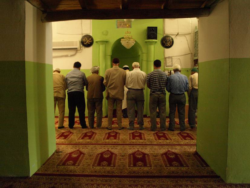 Bönestund i Hasakeyfs Moské