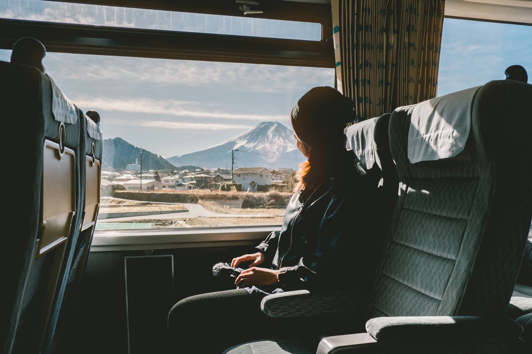 På vår resa genom Japan färdas du bland annat med tåget Shinkansen